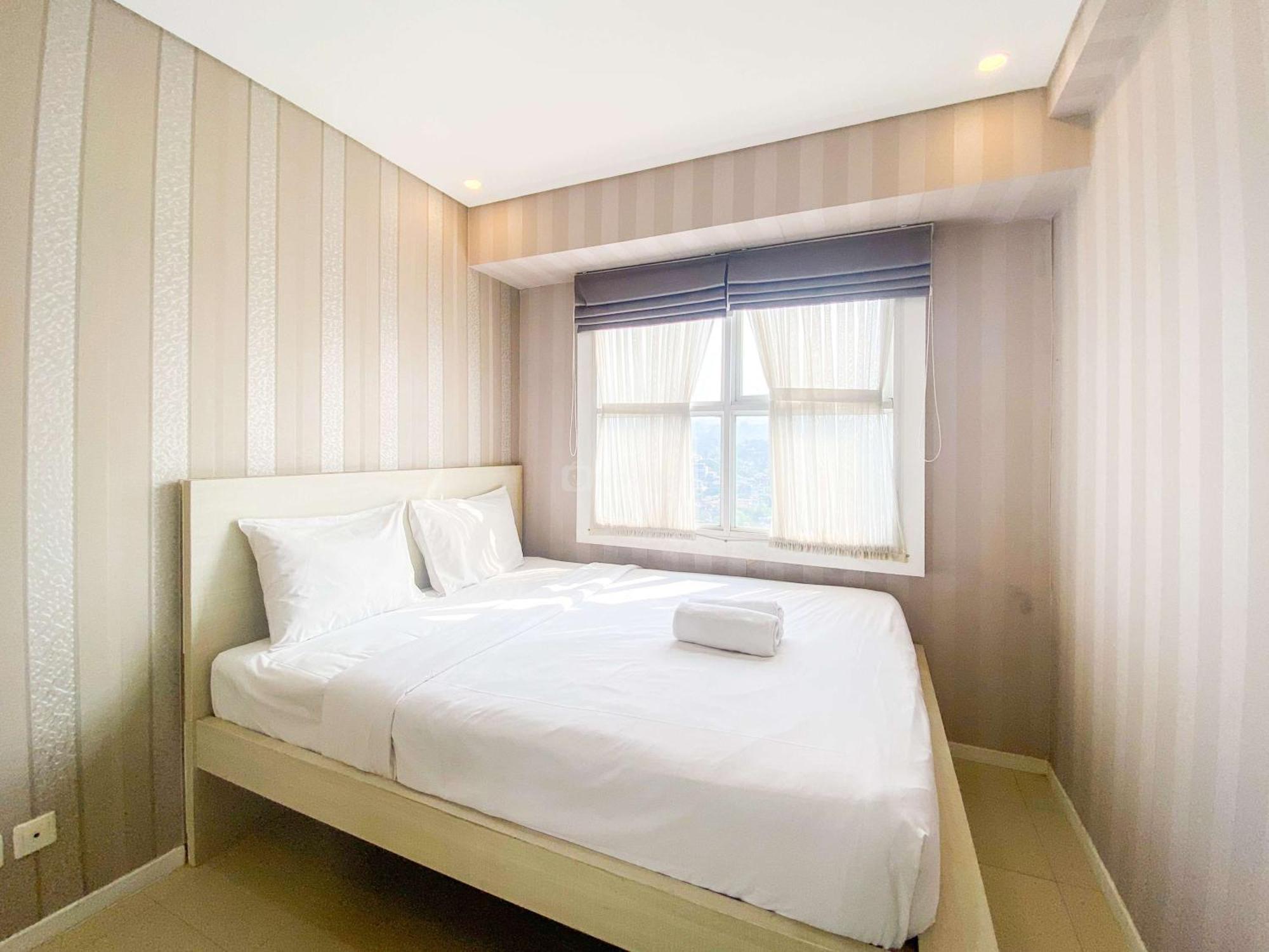 Homey With 1br At Parahyangan By Travelio * Bandung