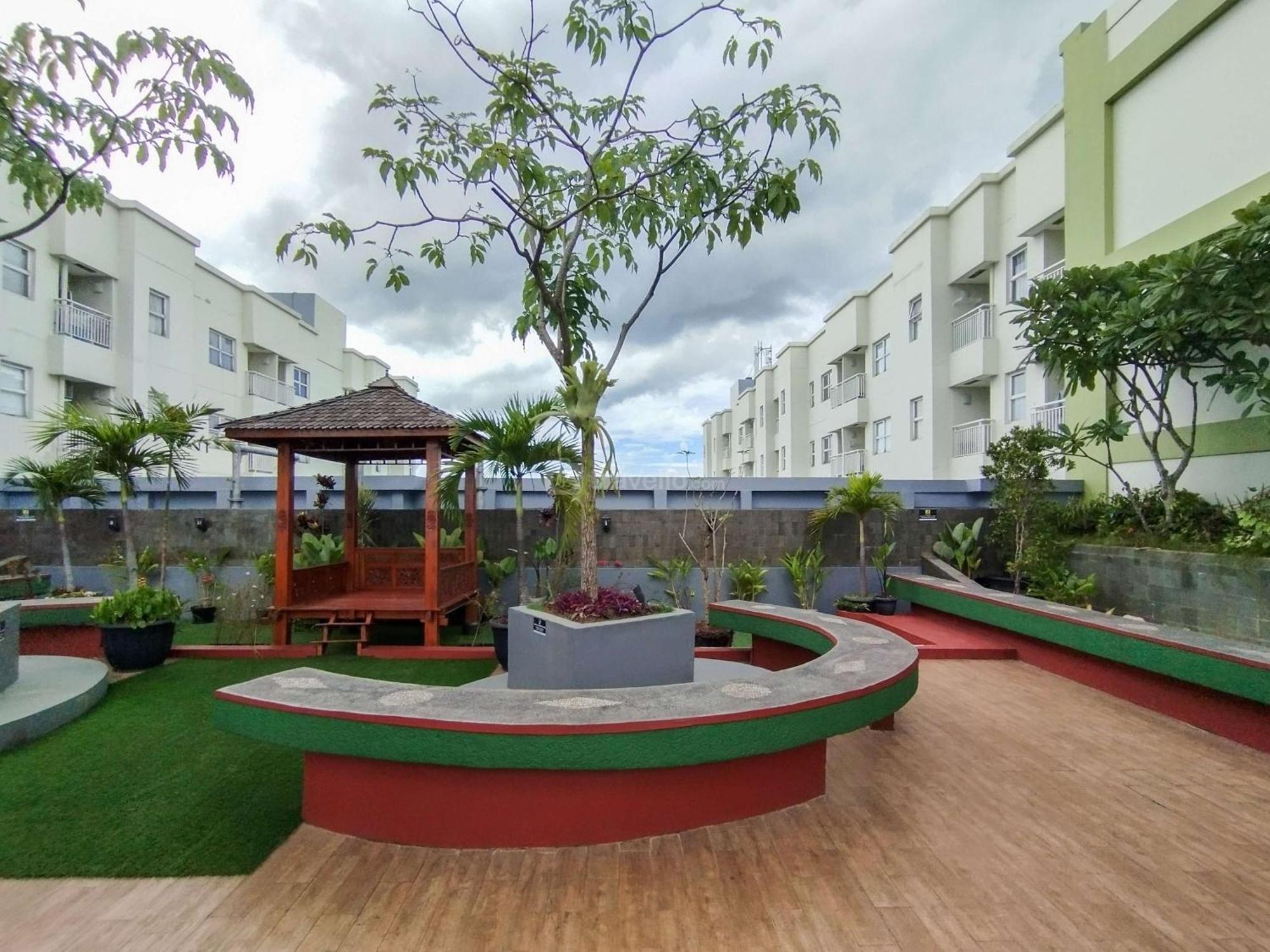 Apartemen Homey With 1br At Parahyangan By Travelio