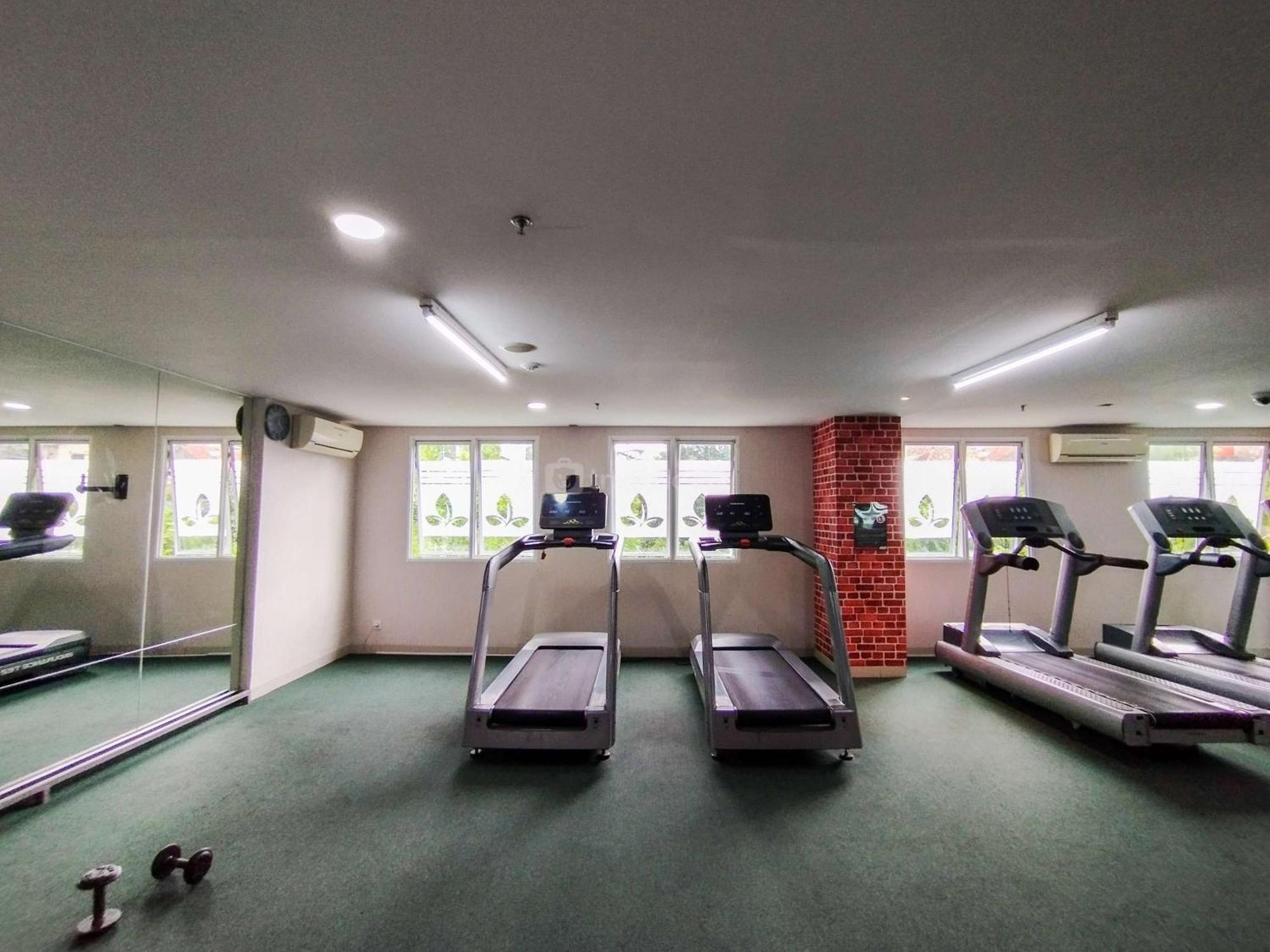 Homey With 1br At Parahyangan By Travelio Apartemen Bandung